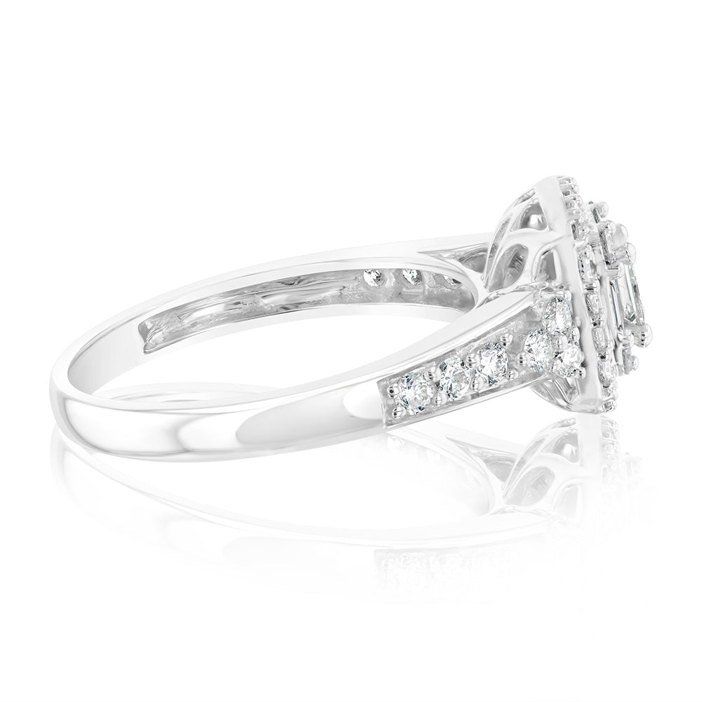 Exquisite 14 - karat White Gold Solitaire Ring with a 0.70 - Carat Diamond Halo