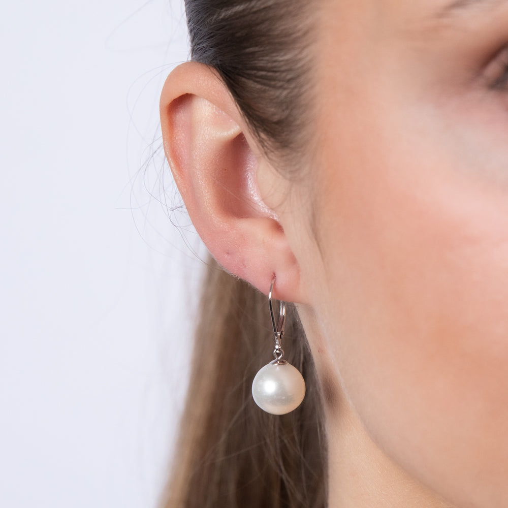 Exquisite 9-carat White Gold 10 - 11mm White South Sea Pearl Drop Style Earrings for Jewelry Lovers