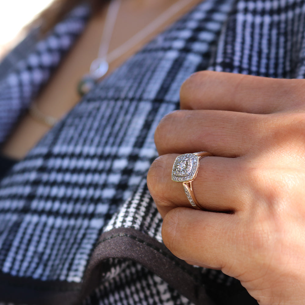 9ct Yellow Gold Ladies' Claw Set Diamond Ring with a Total of 1/4 Carats of Diamonds