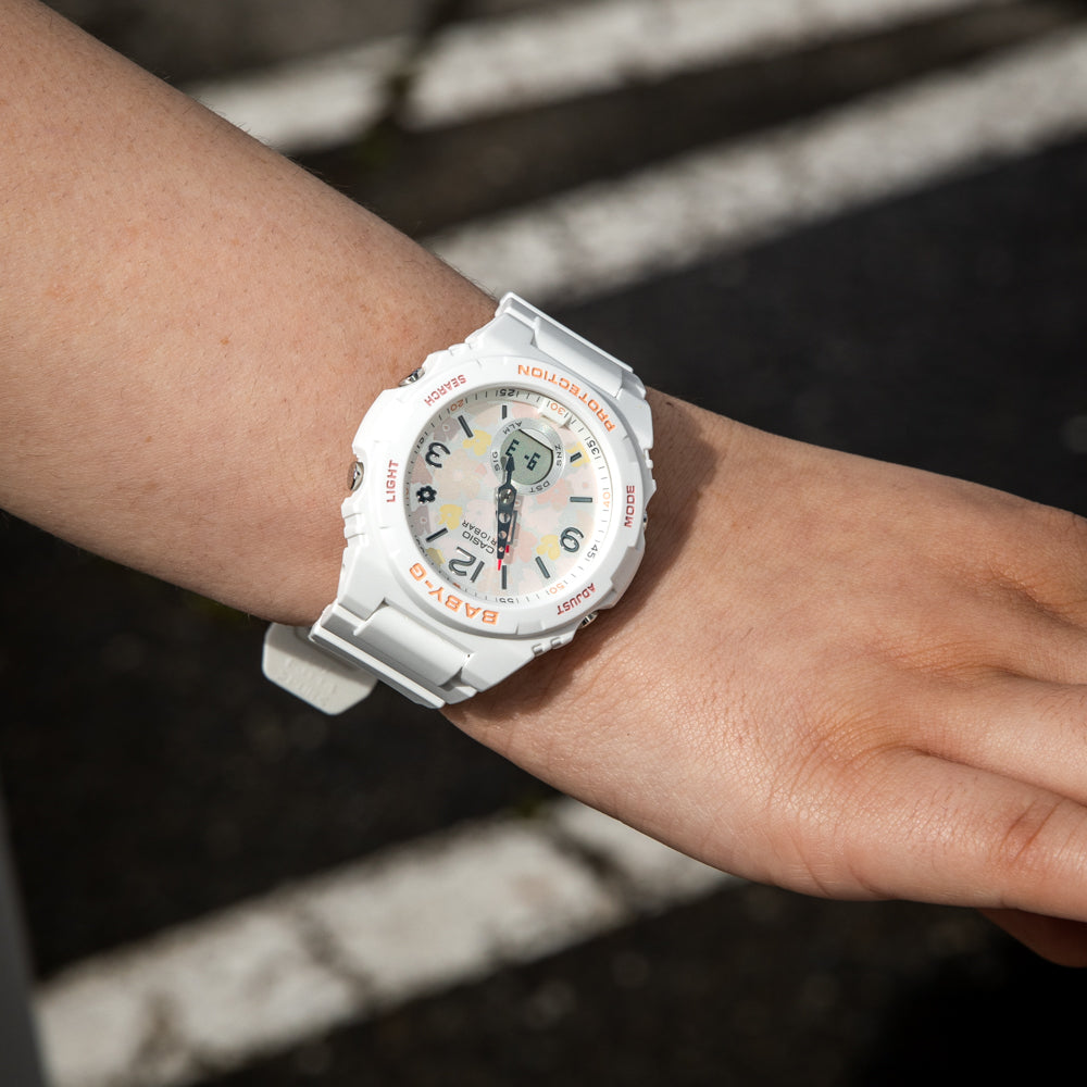 Baby-G Women's BGA-260FL-7A Watch with Beautiful Wildflower Dial