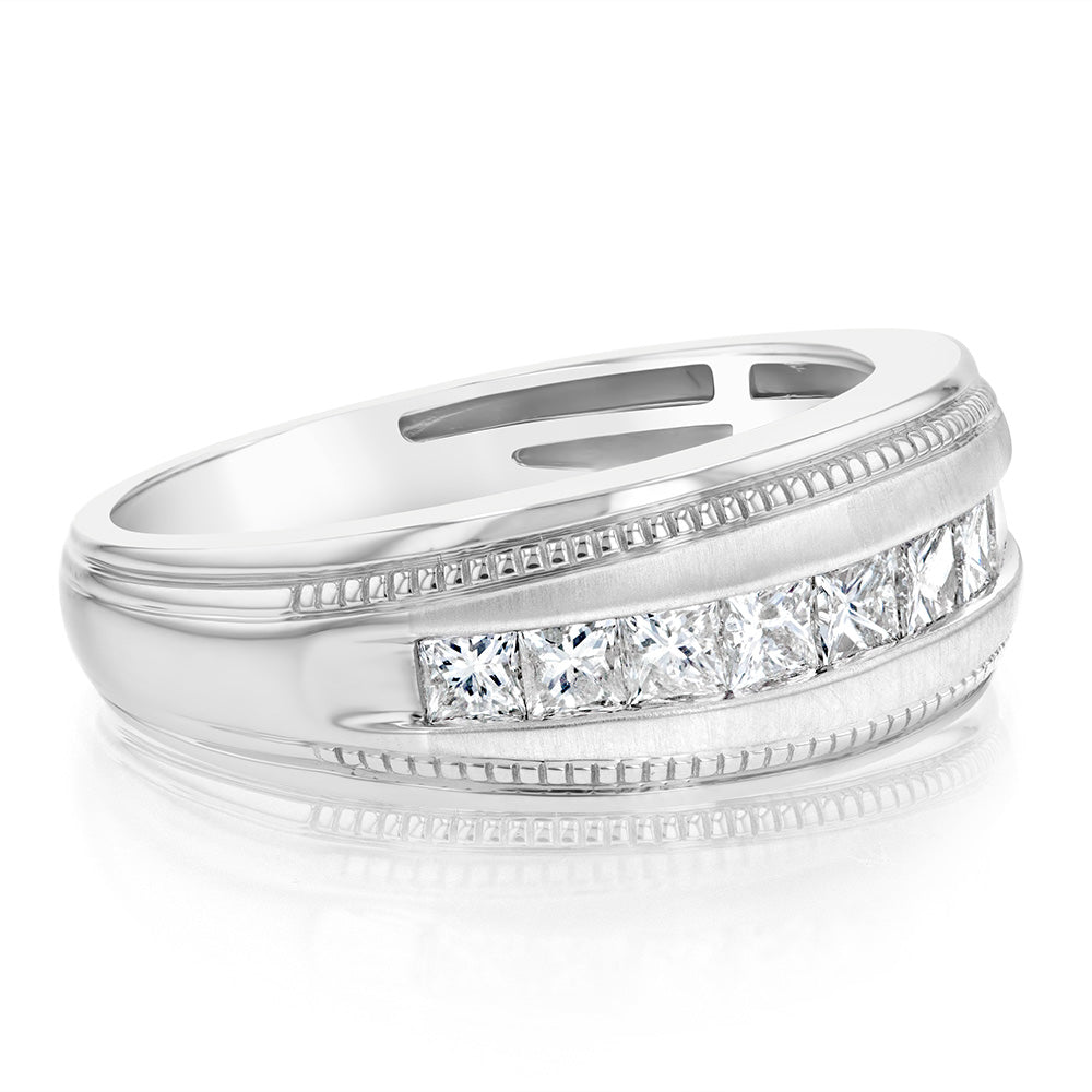Stunning 1 Carat Diamond Ring for Gents in 10ct White Gold