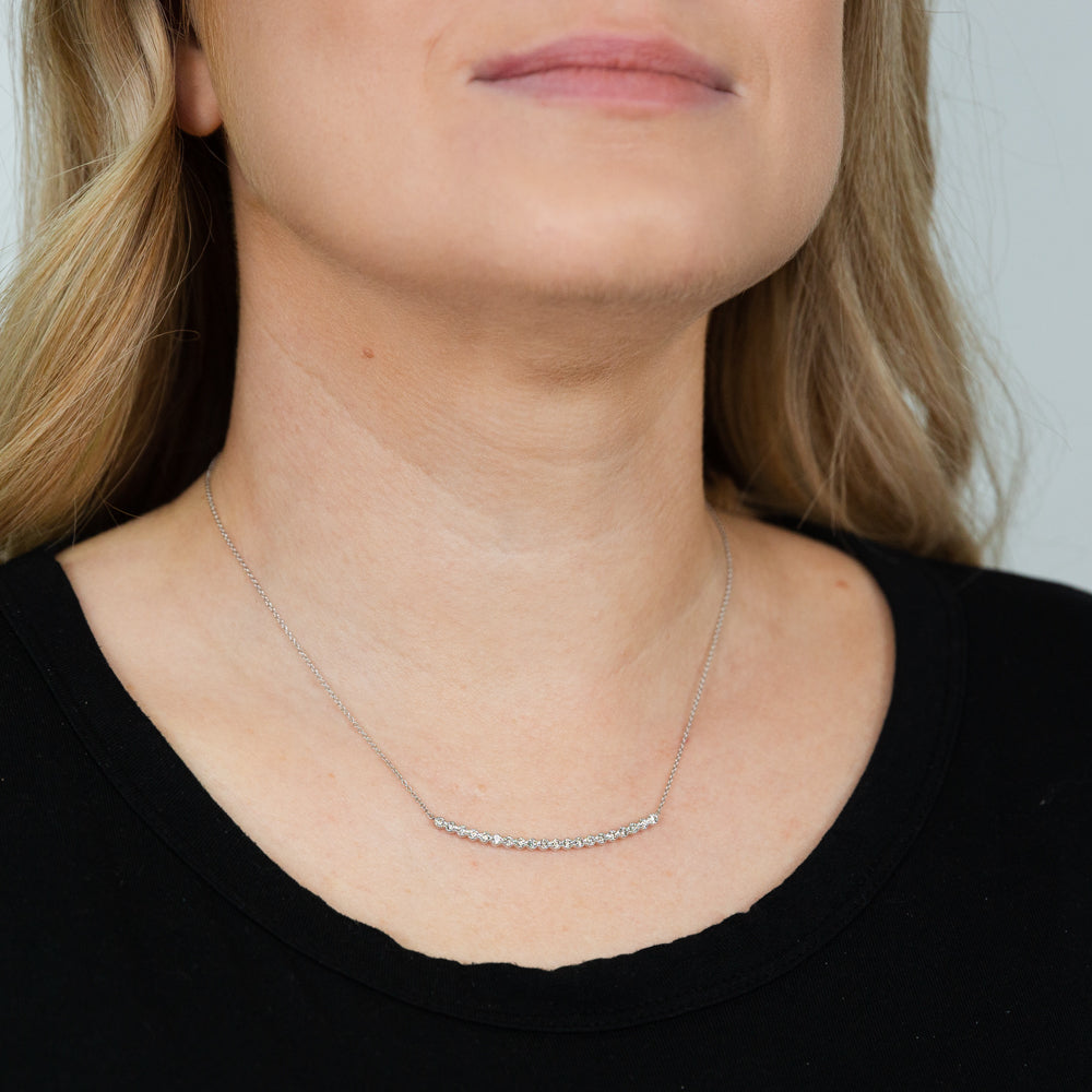 14ct White Gold 45cm Chain Set with 20 Diamonds Totaling 1/2 Carat