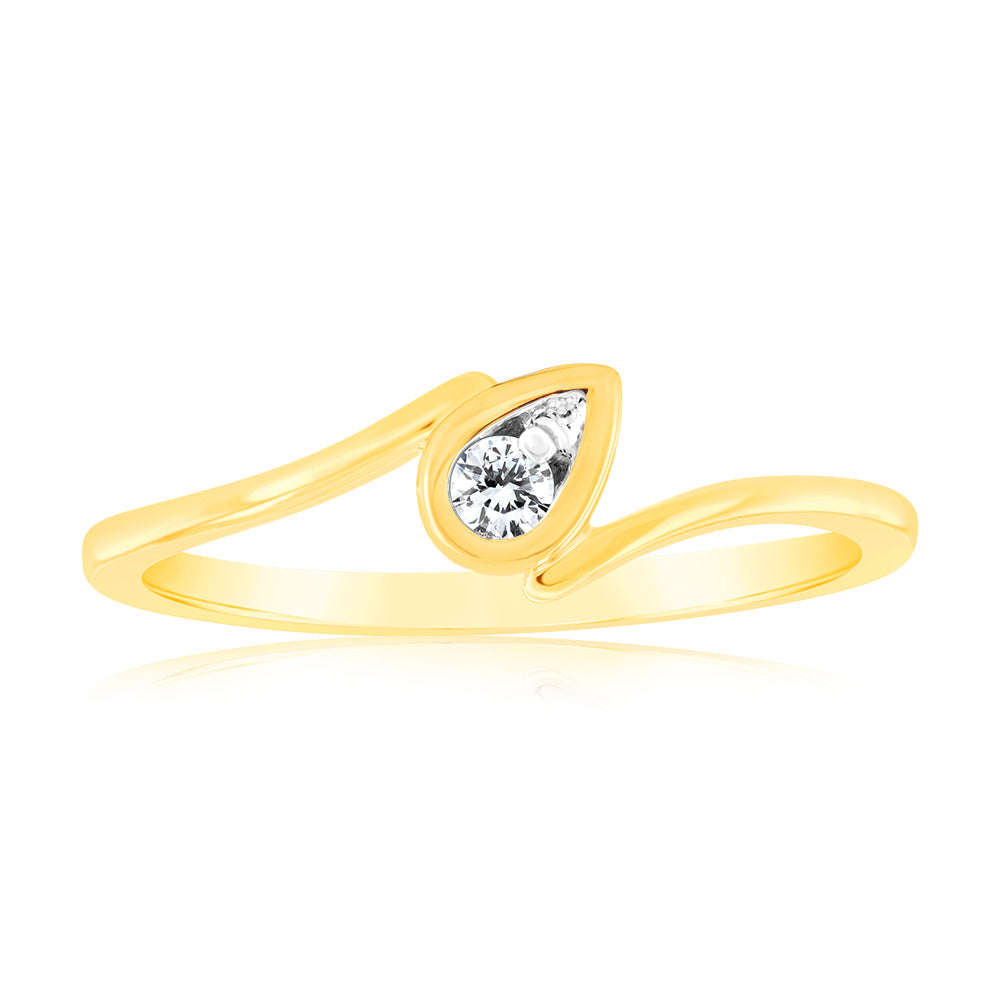 9ct Yellow Gold Sparkling Lab - Grown Single Diamond Ring