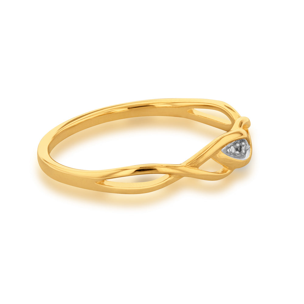 Stunning 9ct Yellow Gold Brilliant Diamond Ring with HJ Colour - A Luxury Jewelry Piece