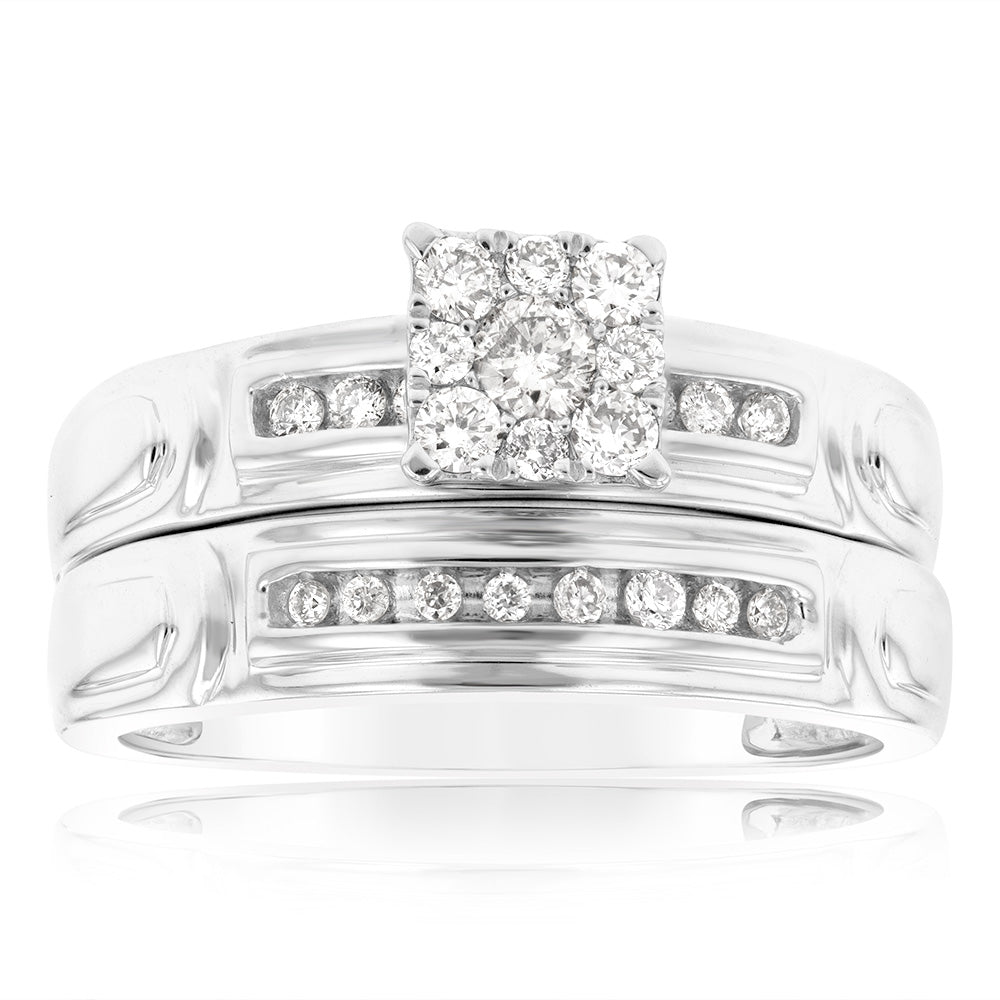 Stunning 9ct White Gold Ring with 1/3 Carat Diamond and 23 Brilliantly Cut Diamonds