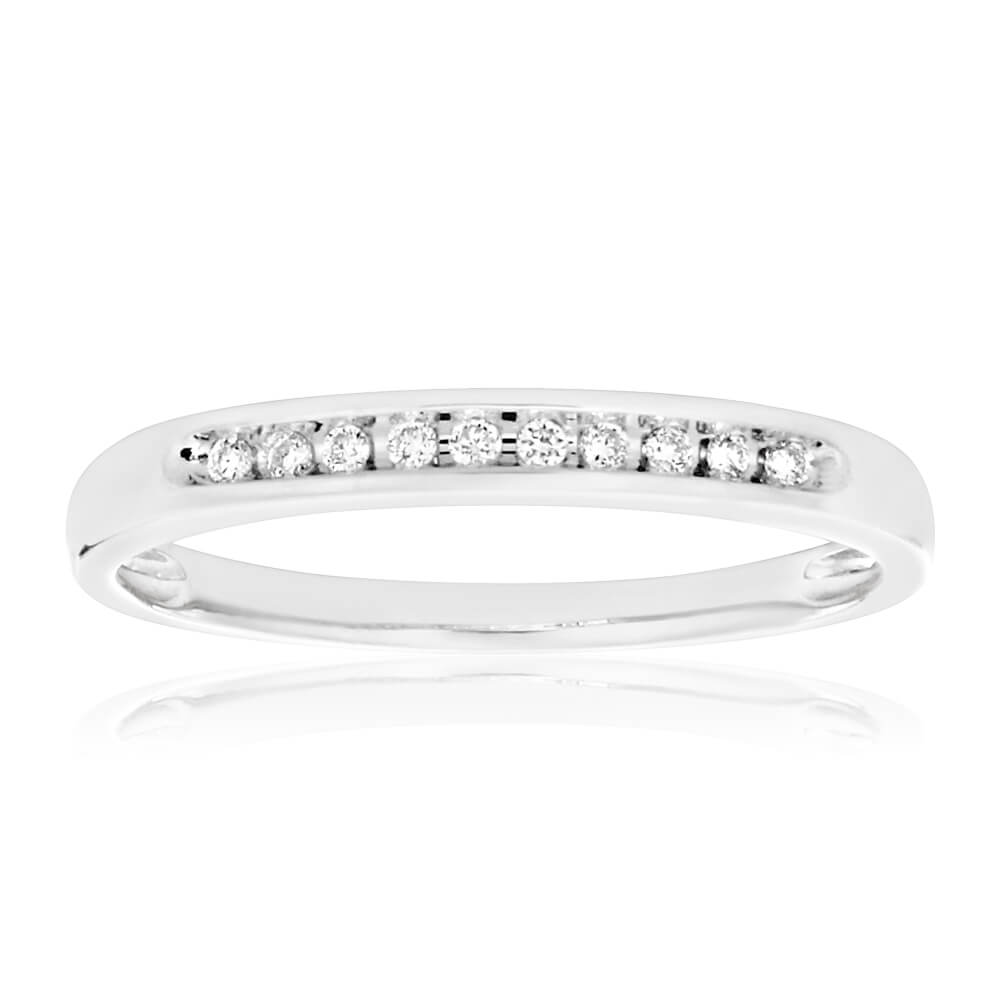 Exquisite 9ct White Gold Eternity Ring with Ten Sparkling Diamonds