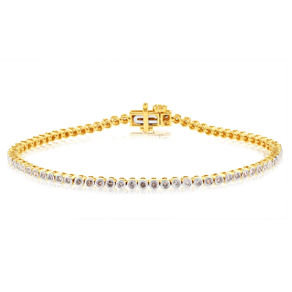 Exquisite 1 Carat Diamond Tennis Bracelet Crafted in 9ct Yellow Gold Jewelry Piece