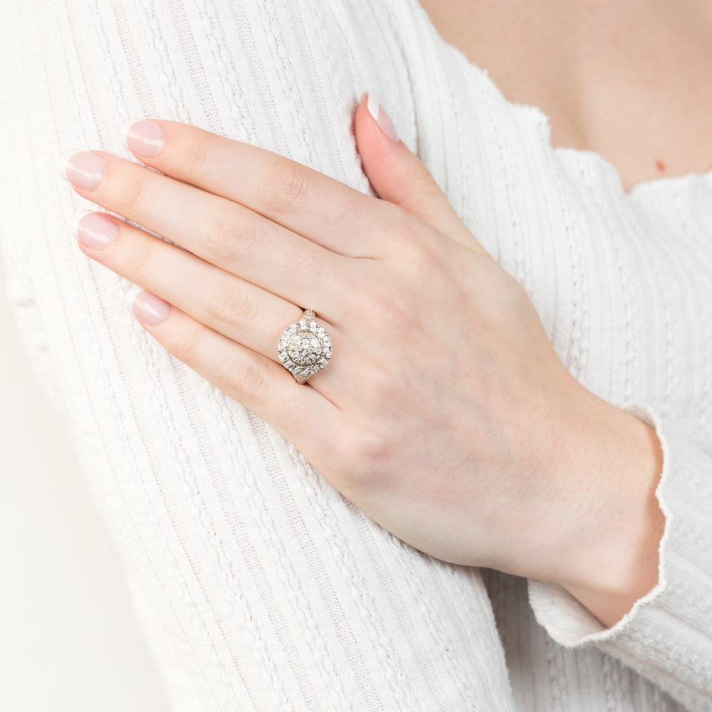 Stylish 9ct Yellow Gold 1/5 Carat Diamond Disc Dress Ring for Elegant Occasions