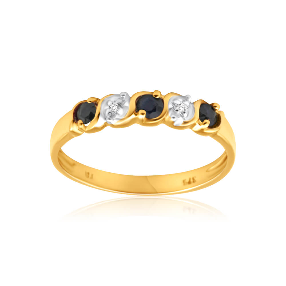 Stunning 9ct Yellow Gold Ring Featuring Exquisite Diamonds and Natural Black Sapphires