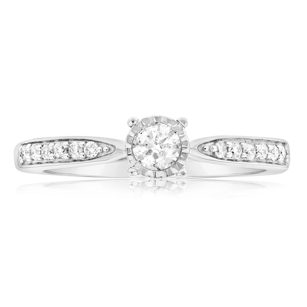 Stunning 9ct White Gold 1/4 Carat Diamond Solitaire Knife Edge Ring - A Timeless Jewelry Piece
