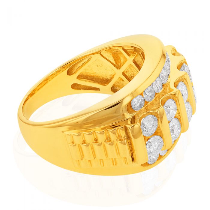 Men's 9 Carat Yellow Gold Ring Embellished with 3-Carat Brilliant Cut Diamonds