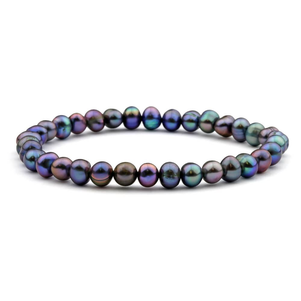 Exquisite 18cm Black Freshwater Pearl Stretch Bracelet for a Distinctive Look