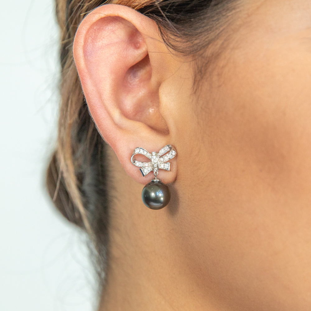 Exquisite 9ct White Gold Tahitian Bow-Style Pearl Earrings Adorned with 46 Sparkling Diamonds