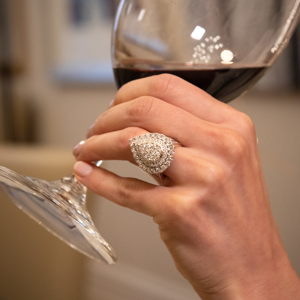 9ct Yellow Gold Ring with 3-Carat Brilliant and Tapered Baguette Diamonds