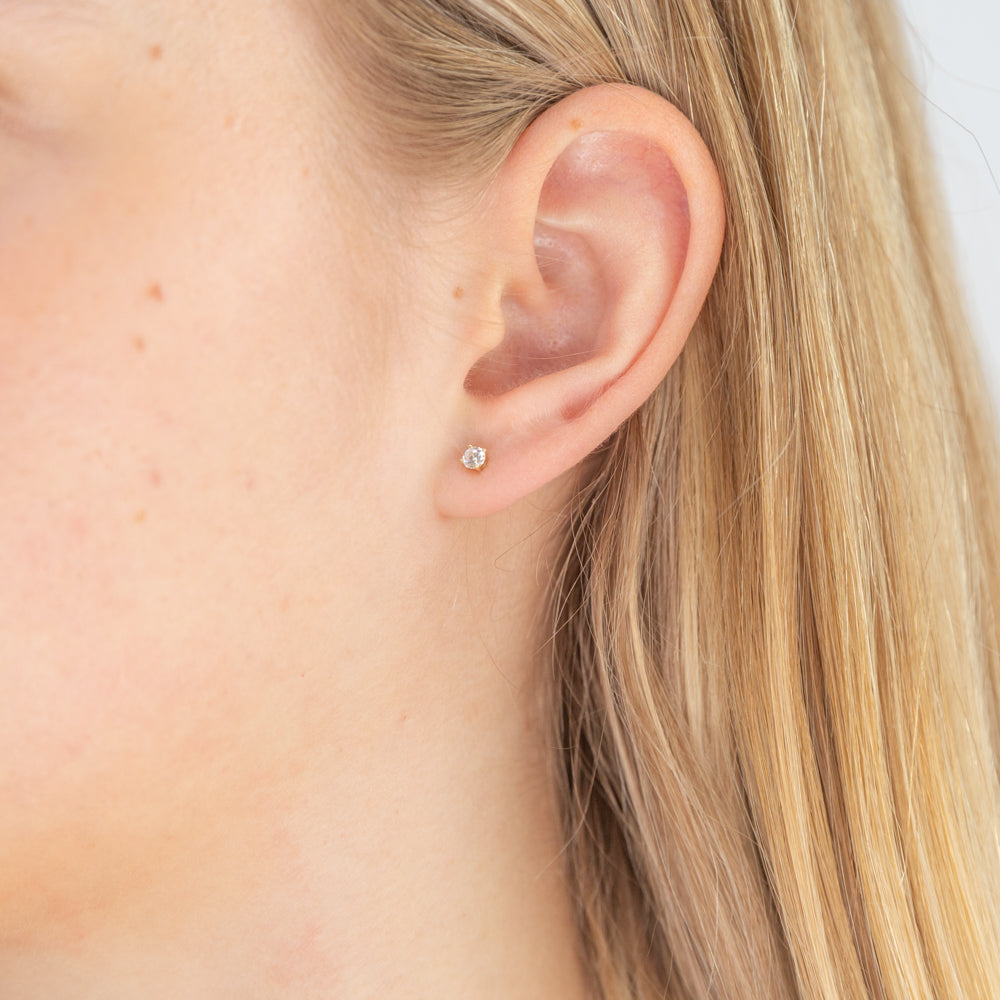 9ct Yellow Gold 3mm Cubic Zirconia Brilliant Cut Stud Earrings for Daily Wear