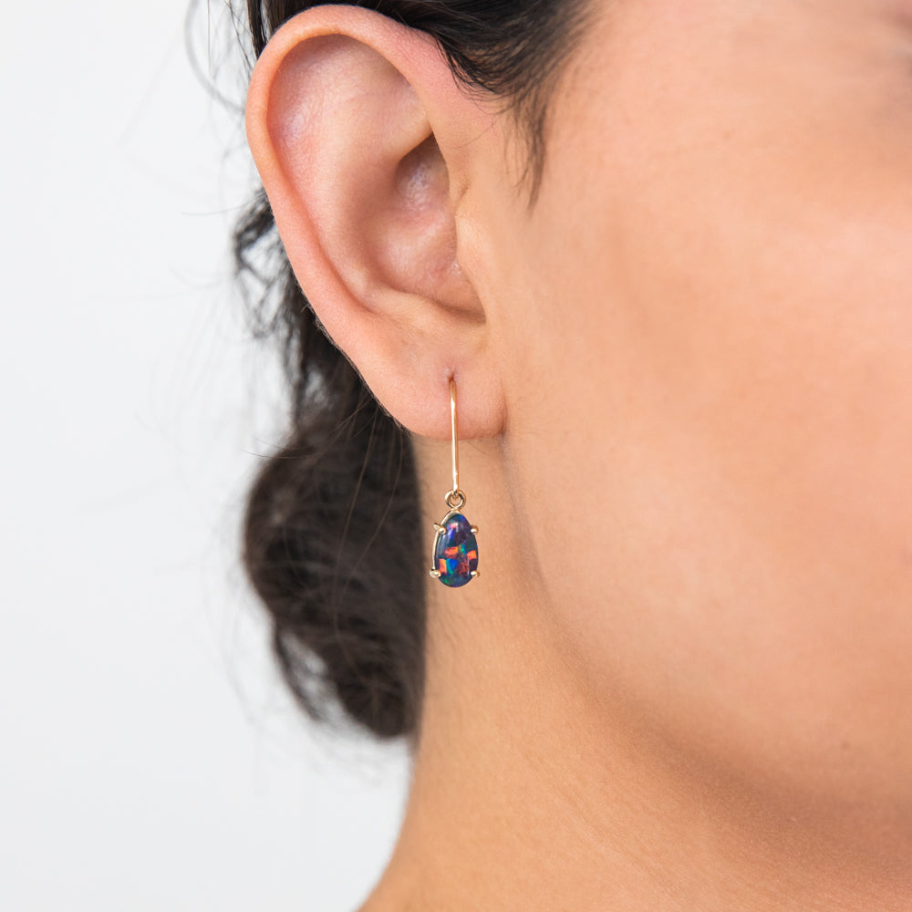 Stunning 9 - carat Yellow Gold 10x7mm Triplet Opal Hook - style Drop Earrings for Women