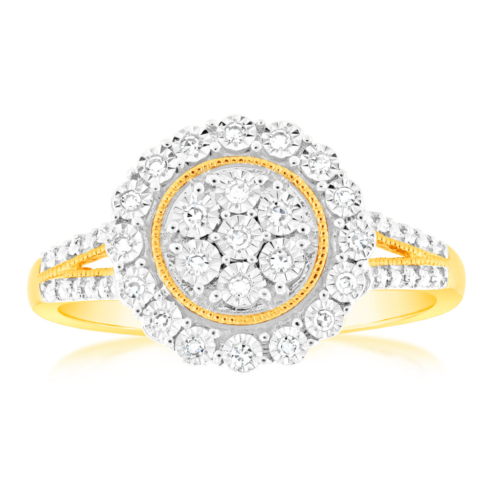 Stunning 9ct Yellow Gold Lab - Grown Cluster Diamond Luminescent Ring