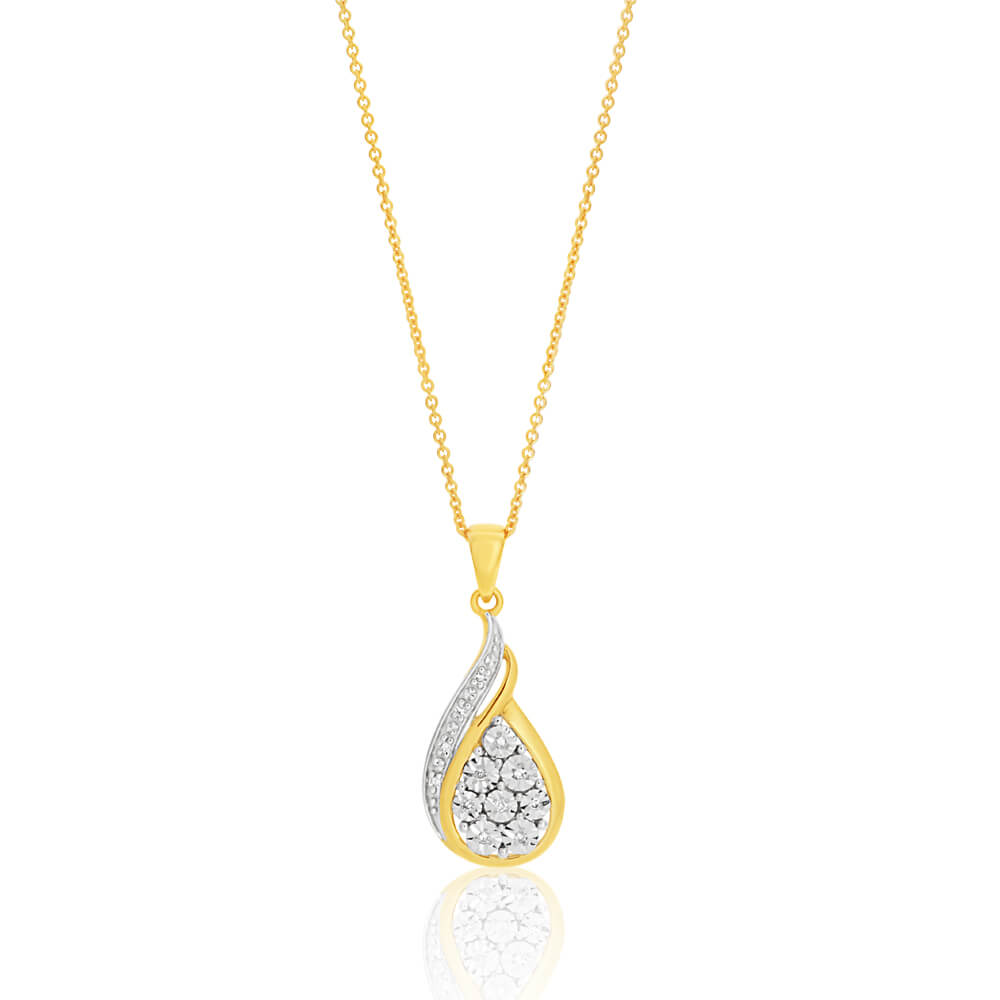 Stylish 9ct Yellow and White Gold Diamond Pendant with a Delicate Chain