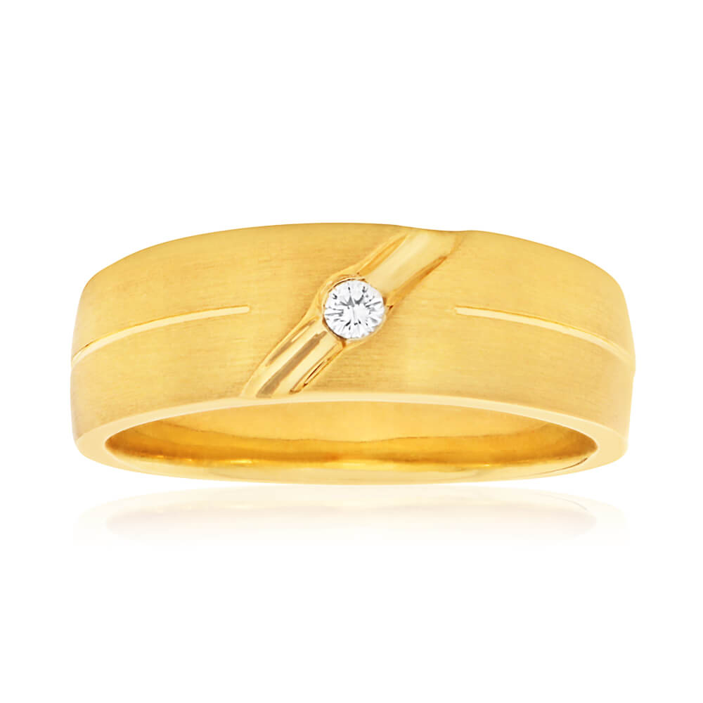 Exquisite 9ct Yellow Gold Bezel Set Round Brilliant Diamond Ring