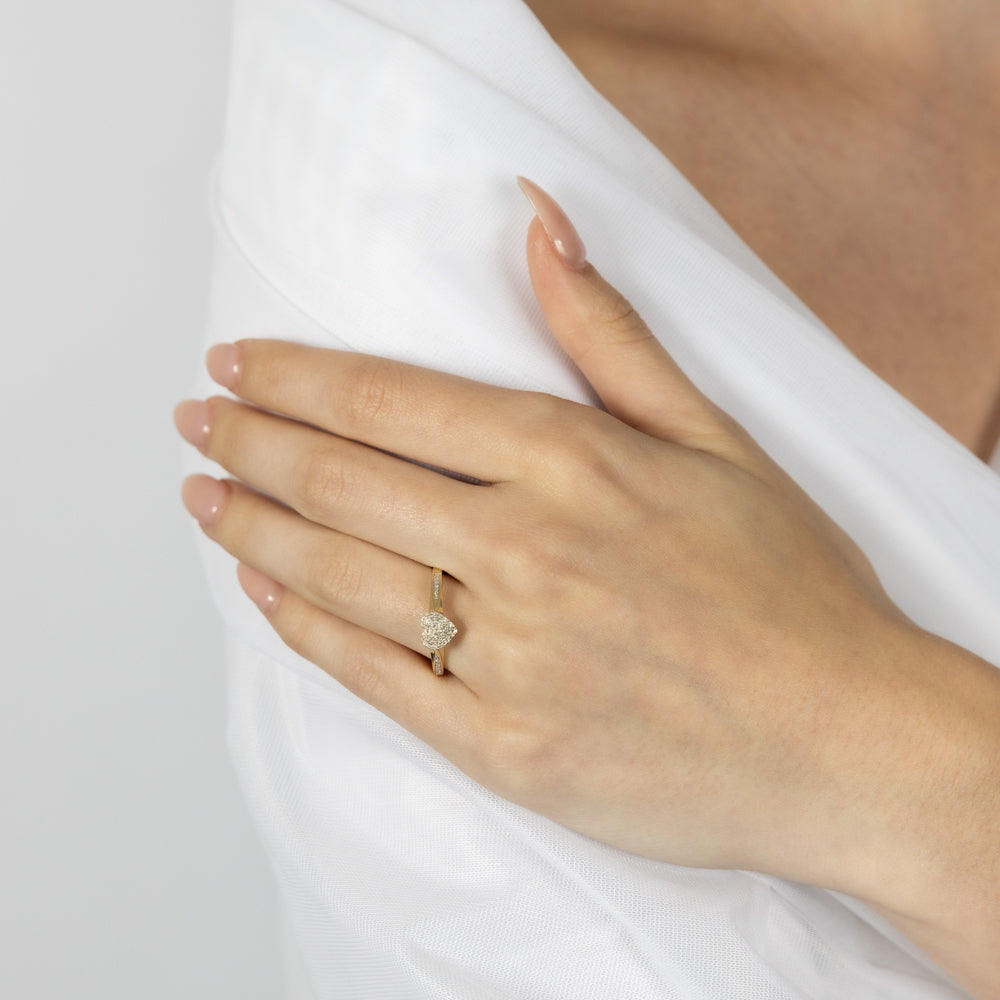 9ct Yellow Gold Ring with 1/10 Carat Diamond in Heart Shape