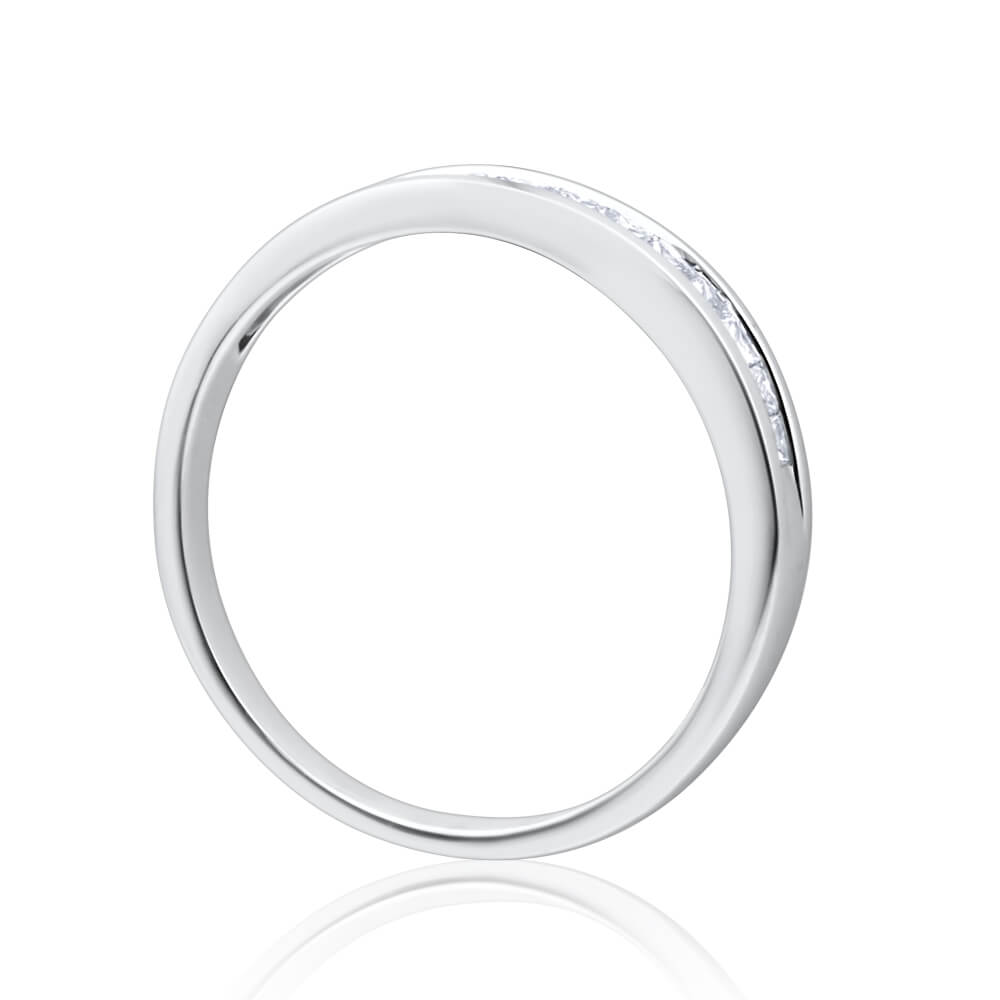 Stunning 9ct White Gold Diamond Ring Set Featuring 1/4 Carat and 10 Princess - Cut Diamonds, Ideal for Bridal Jewelry