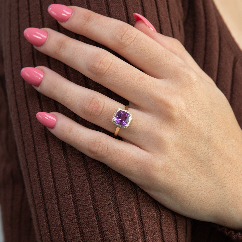 9 Carat Yellow Gold Amethyst and Diamond Engagement Ring for Women