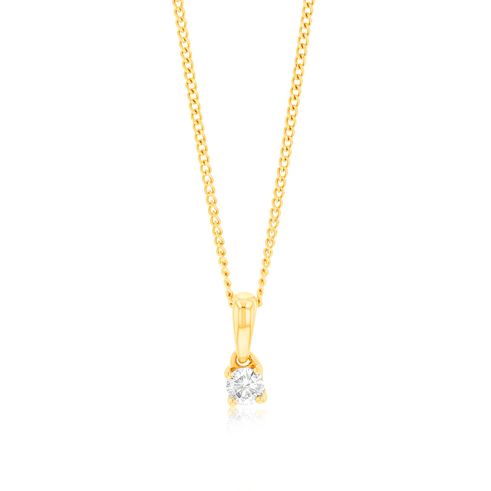 Stunning 9ct Yellow Gold Pendant with 1/6 Carat Diamonds