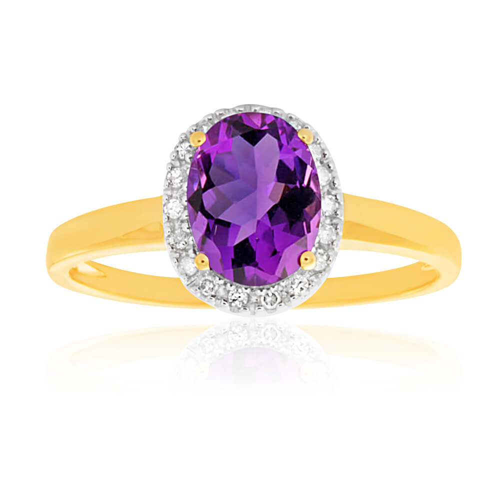 Exquisite 9-carat Yellow and White Gold Ring Embellished with Amethysts and Diamonds