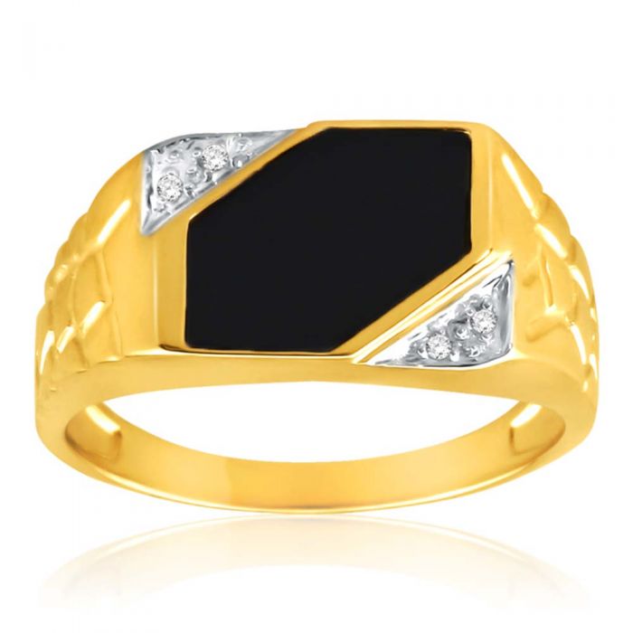 Gents' 9 Carat Yellow Gold Ring with Plain Onyx and Diamond - Patterned Sides