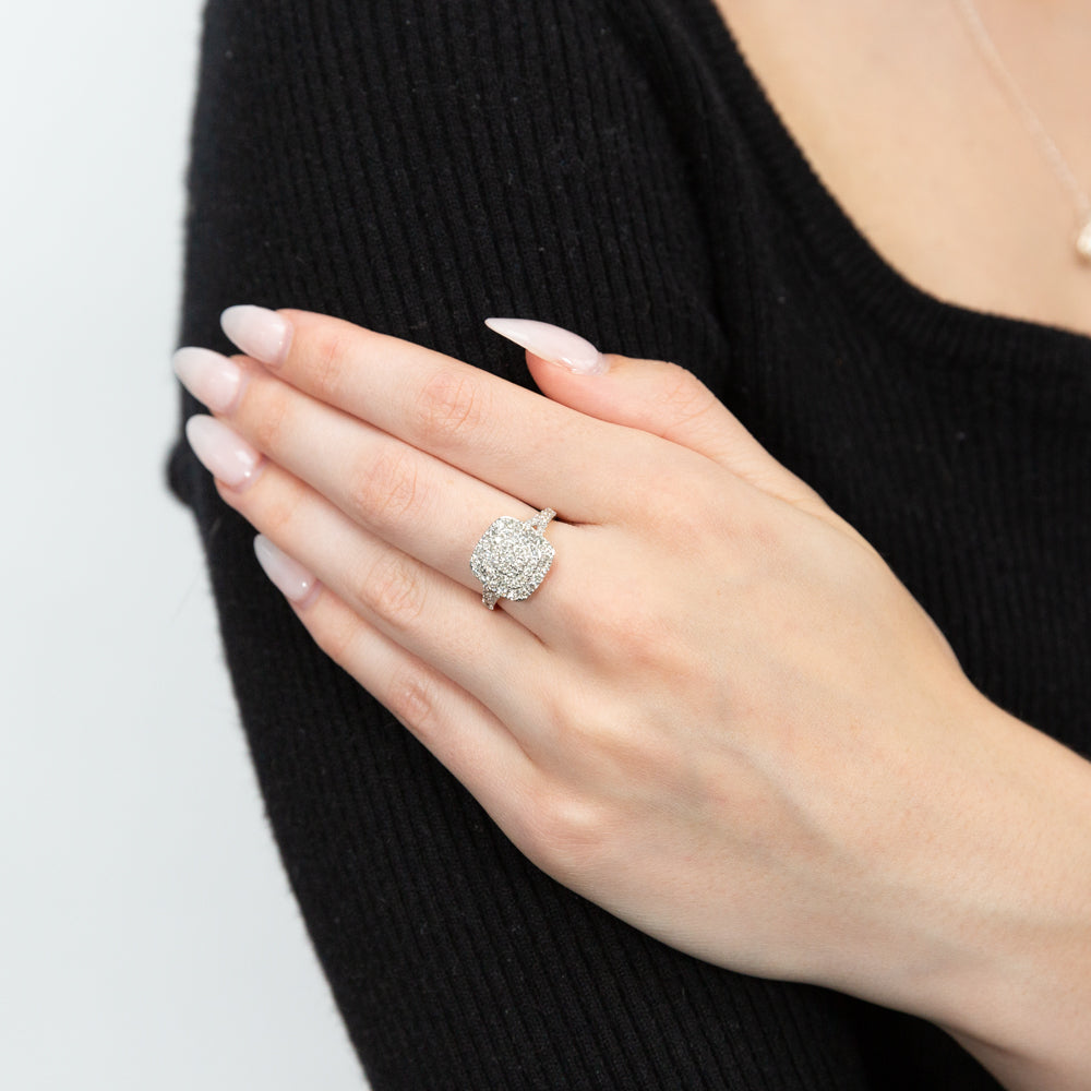 9ct Yellow Gold 1-Carat Cushion-Shaped Diamond Cluster Ring for Timeless Love
