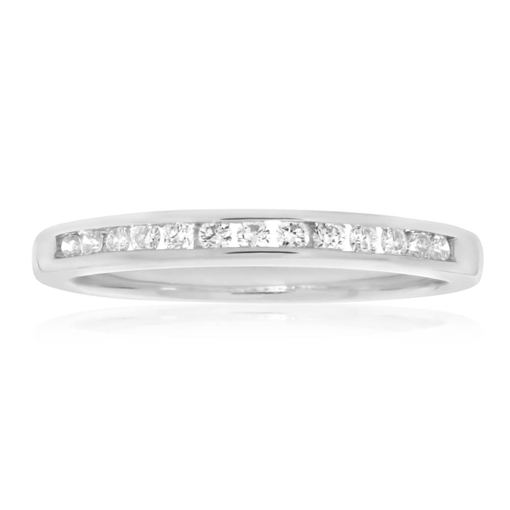 1/4 Carat 18ct White Gold Diamond Ring with 13 Exquisitely Cut Flawless Diamonds