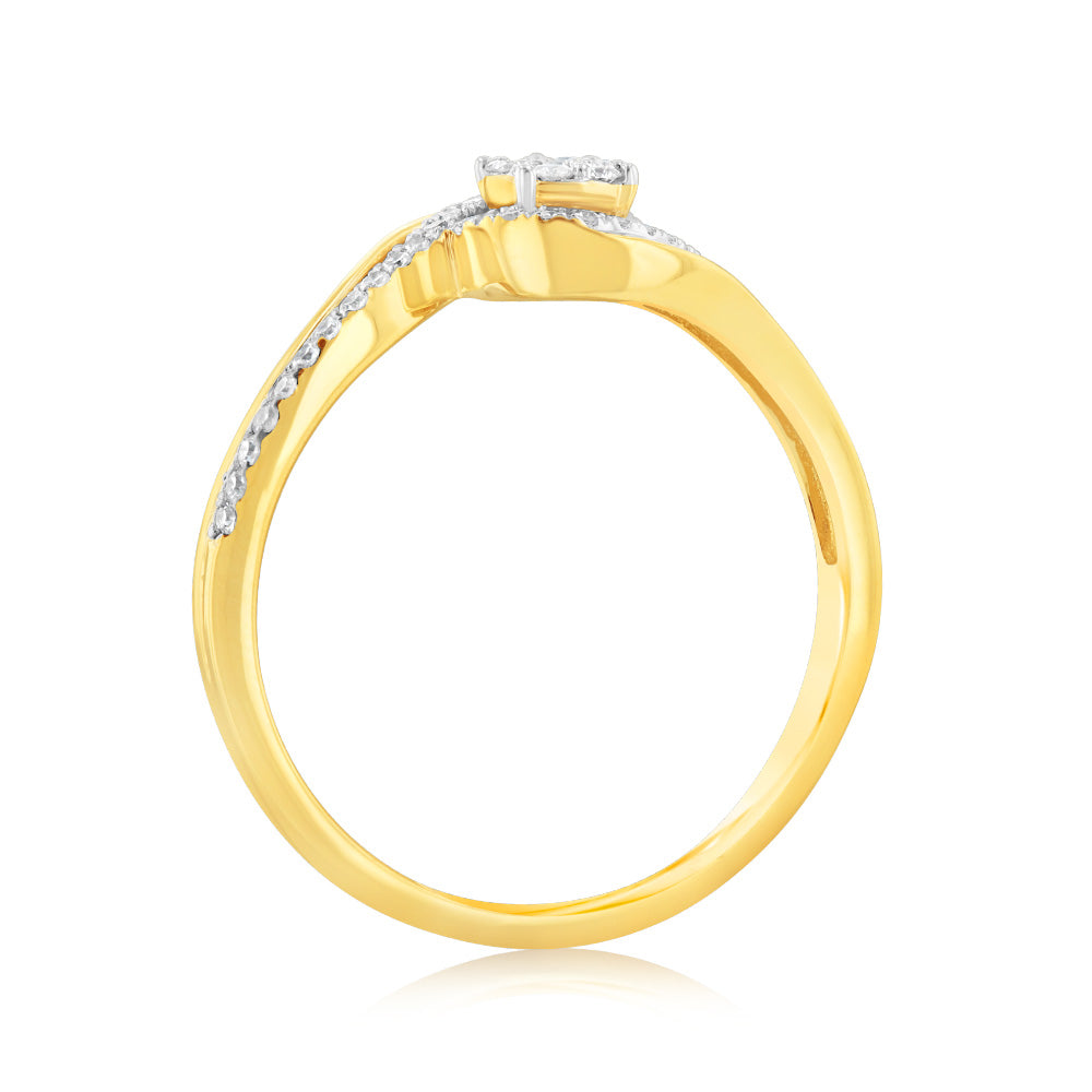 Exquisite 9ct Yellow Gold Luminescent Laboratory-Grown Cluster Diamond Engagement Ring
