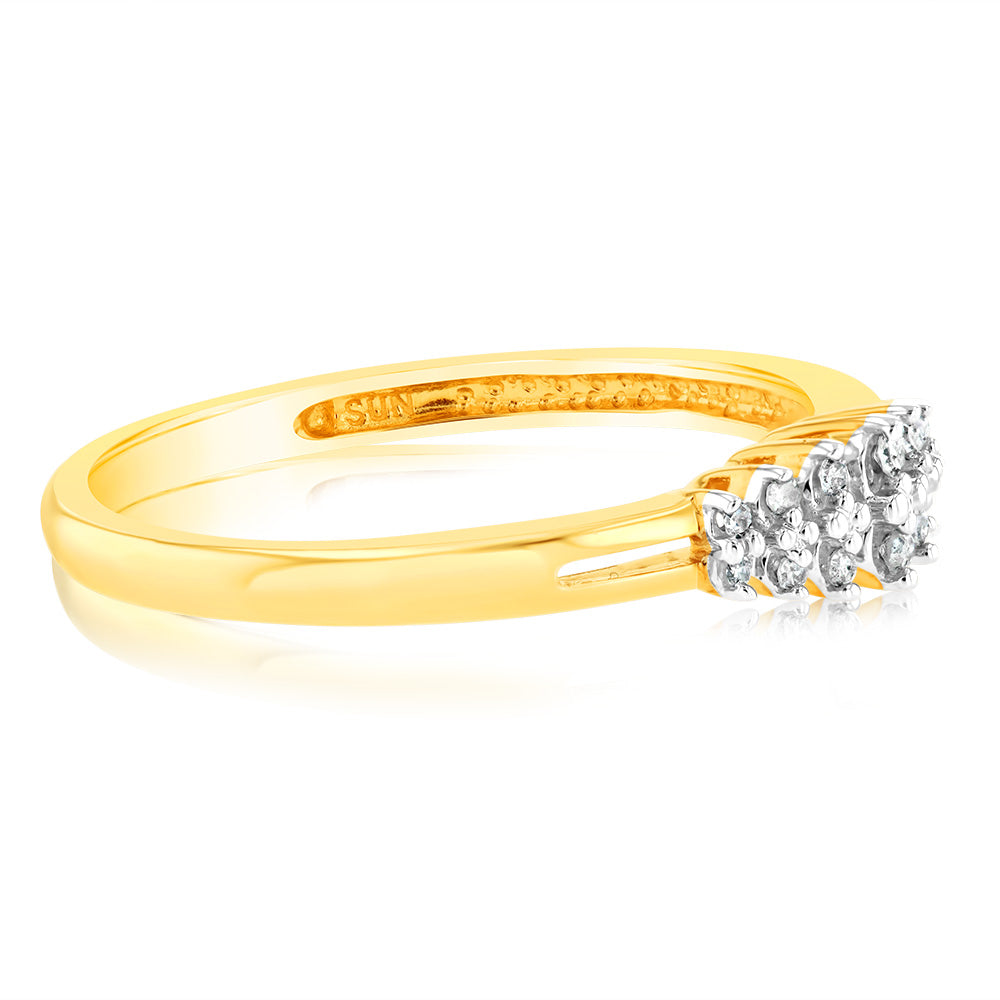 Exquisite 1/10 Carat Diamond Ring Crafted in 10ct Yellow Gold