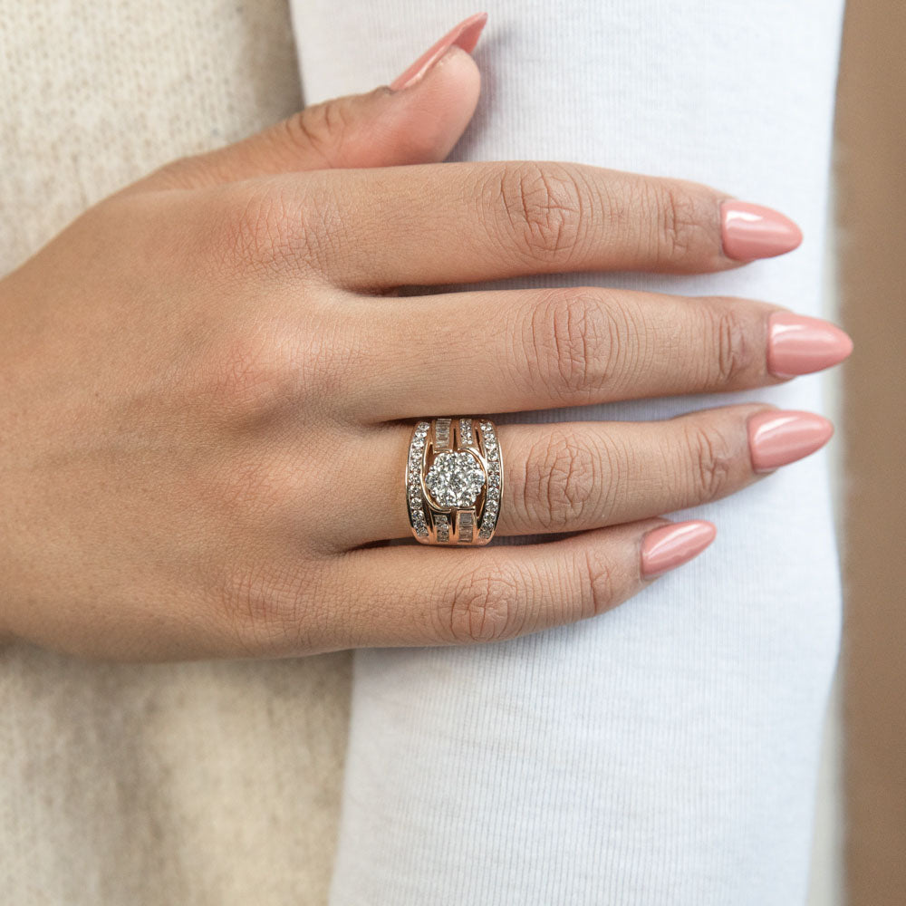 Stunning 9ct Yellow Gold Ring Set with 2 Carat Mixed Cut Diamonds