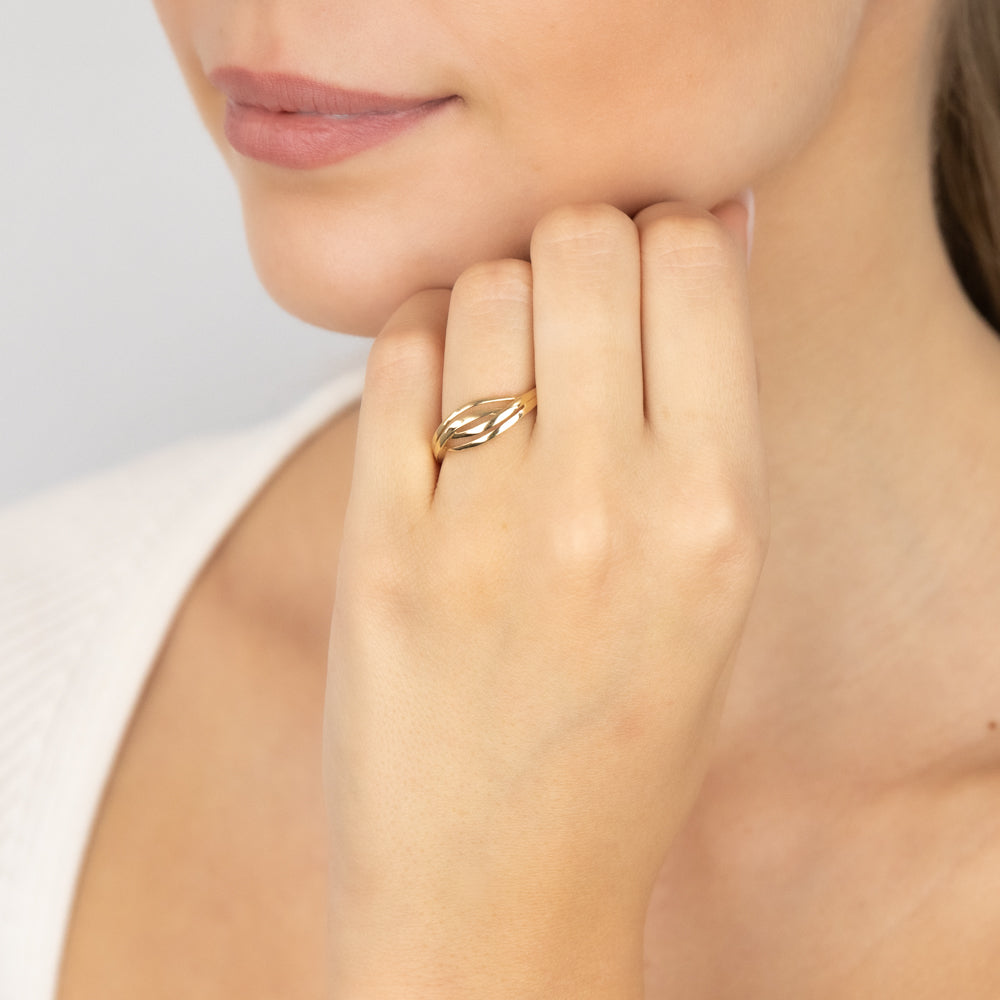 8.5mm Wide 9ct Yellow Gold Elegant Ring