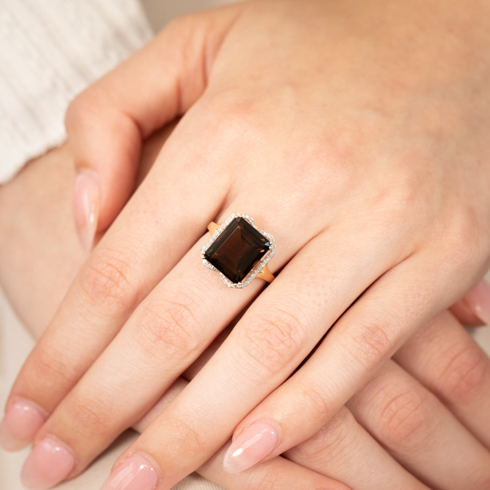 Exquisite 9ct Yellow Gold Ring with Natural Smokey Quartz and Sparkling Diamonds