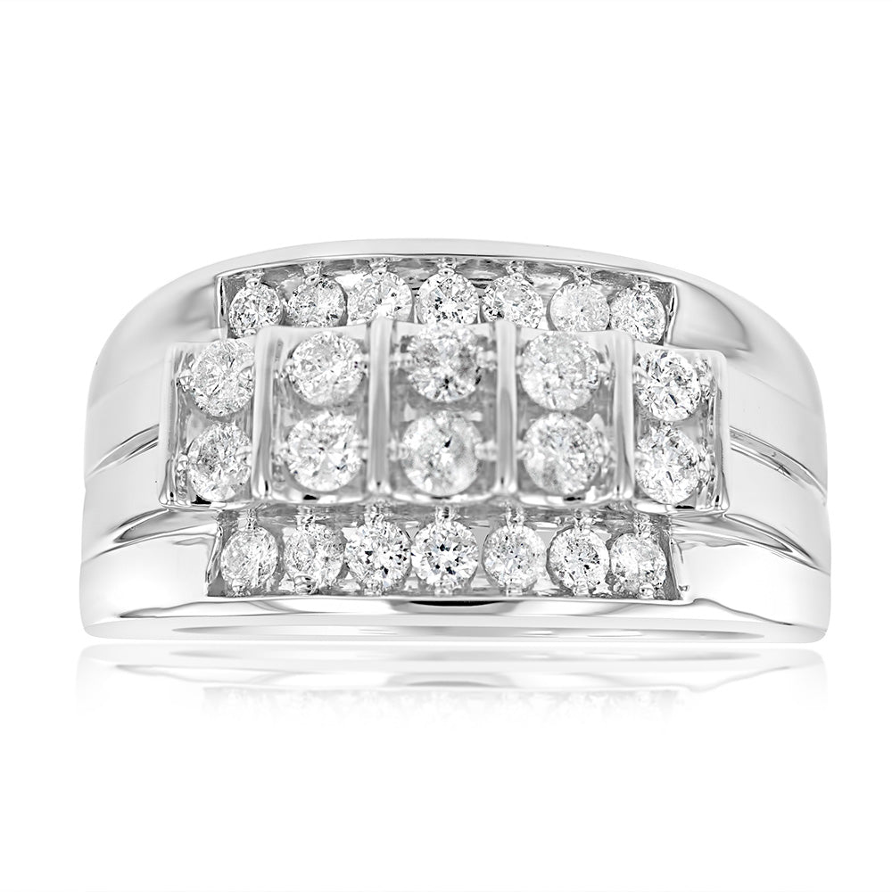 Exquisite 1 Carat Diamond Gents' Ring Crafted in 10 Carat White Gold for Elegant Men