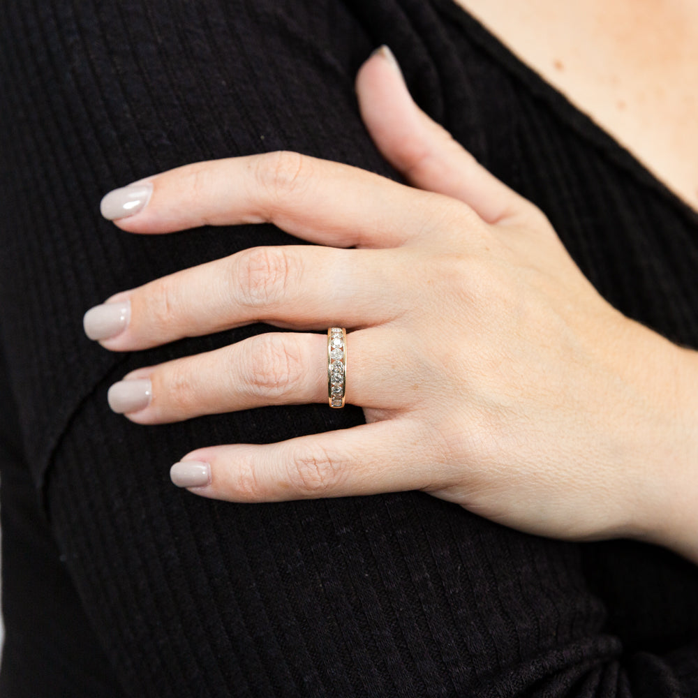 9ct Yellow Gold 1-Carat Diamond Ring with 9 Channel-Set Diamonds