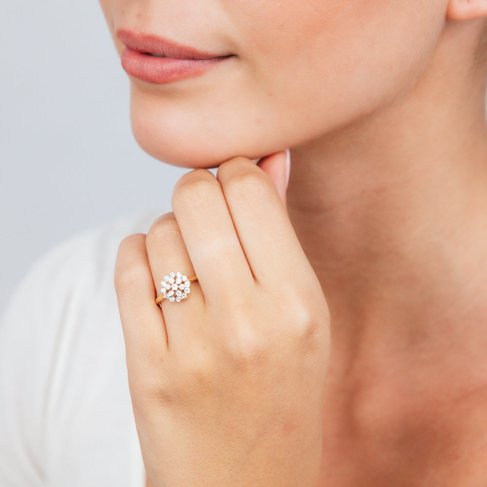 9ct Yellow Gold Ring with Flower Design and 05 Points of Natural Diamonds