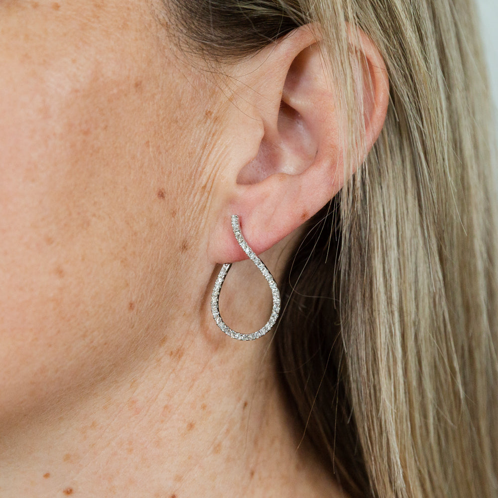 Gorgeous 14ct White Gold Hoop Earrings with 1 Carat Shining Diamonds