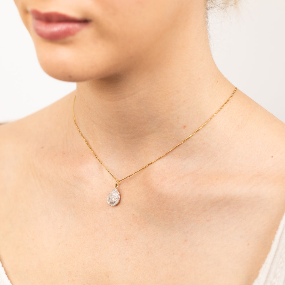 Exquisite 1/4 Carat Pear - Shaped Diamond Pendant Crafted in 9 - carat Yellow Gold Jewelry