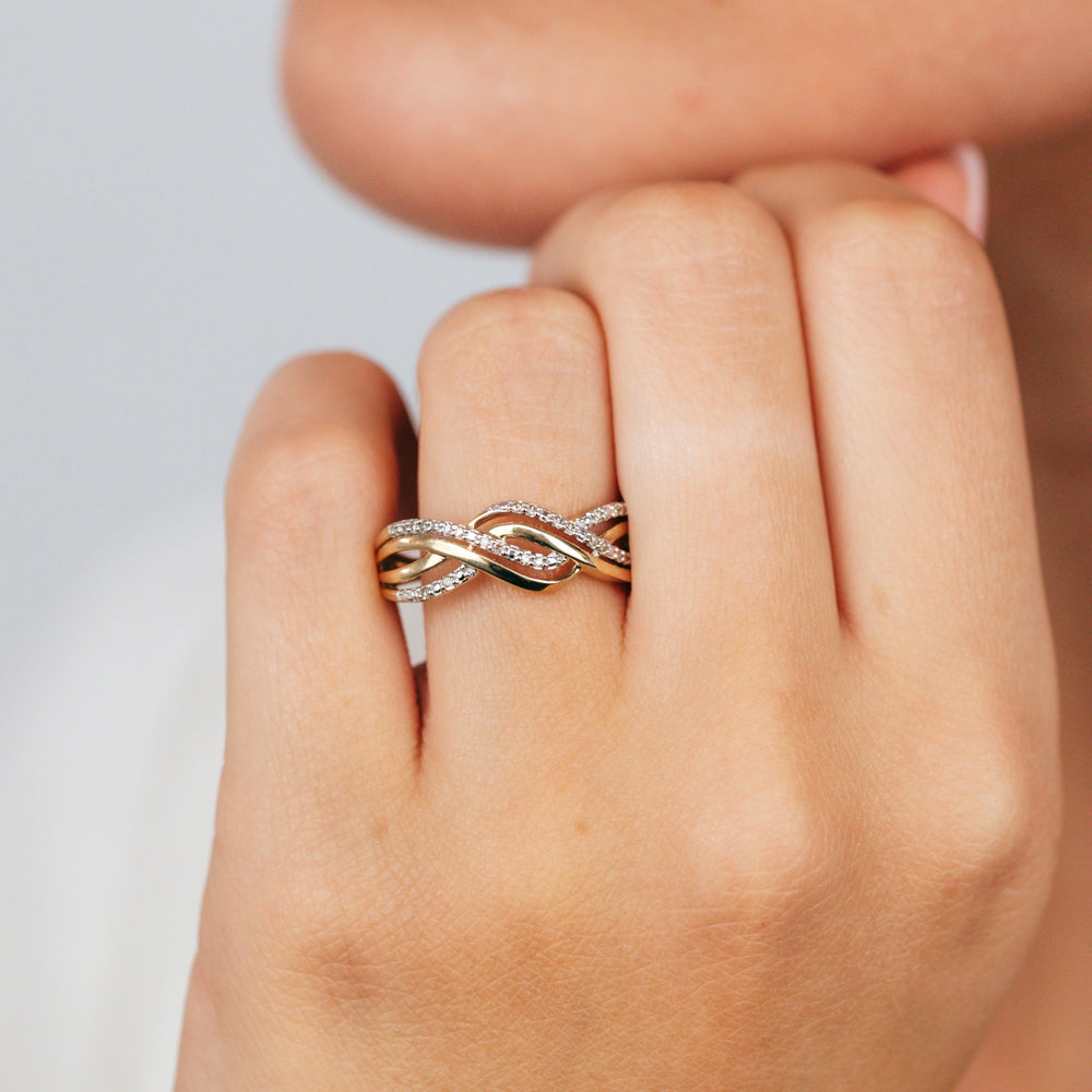 Stunning 9ct Yellow Gold Fancy Wrap-Around Engagement Ring Embellished with 20 Natural Diamonds