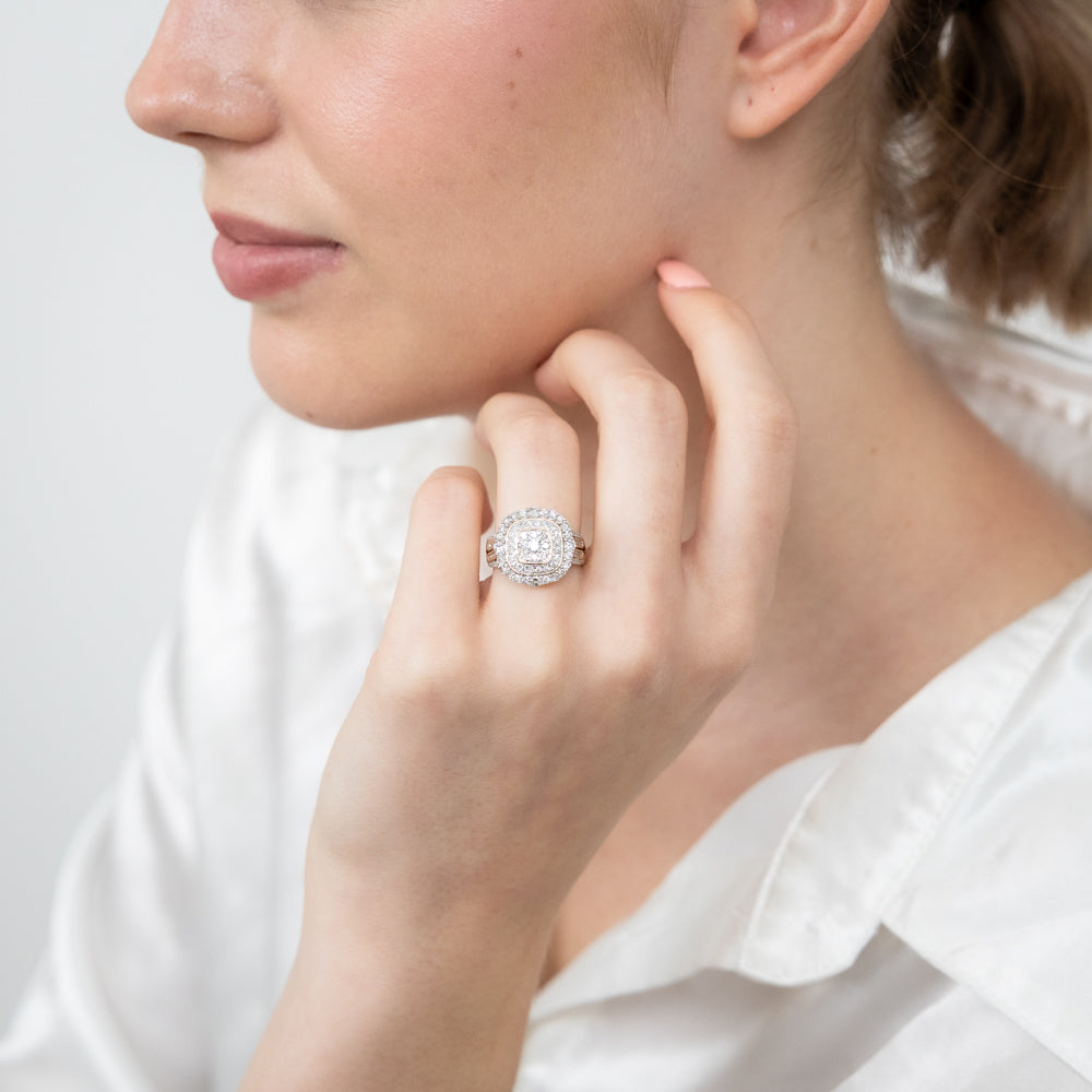 9ct Yellow Gold Ring Set with 1 Carat of 107 Round Brilliant and Baguette Diamonds